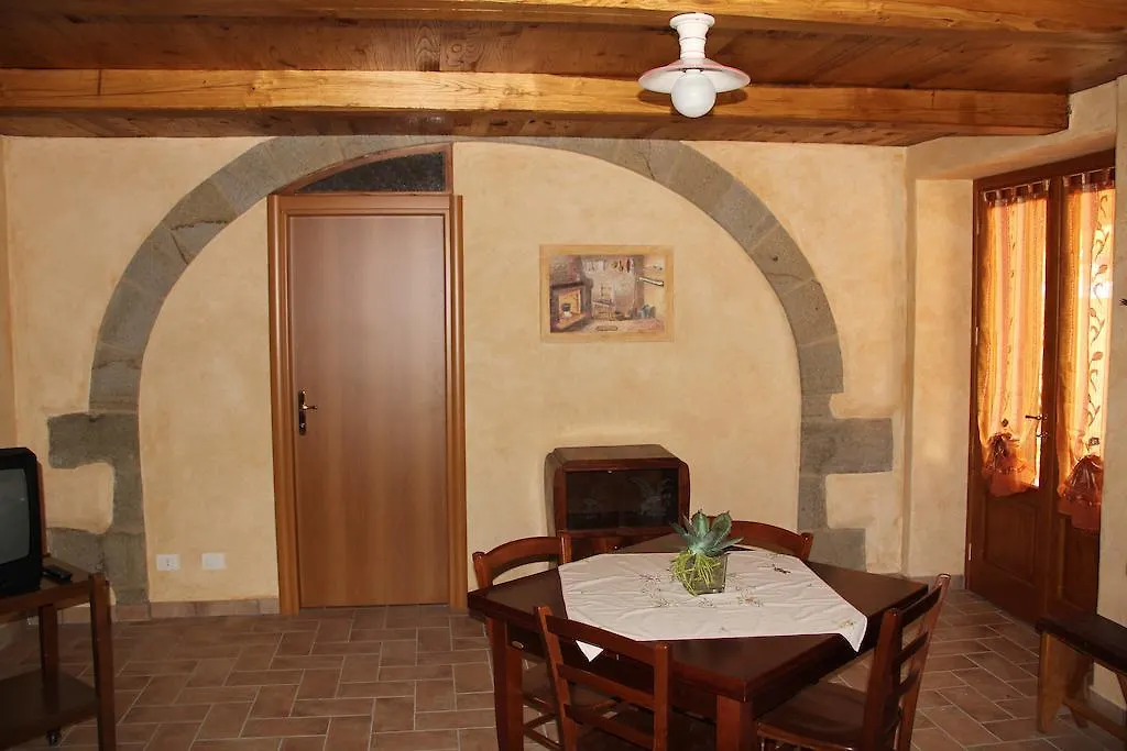 Agriturismo Le Paicciole CastellʼAzzara