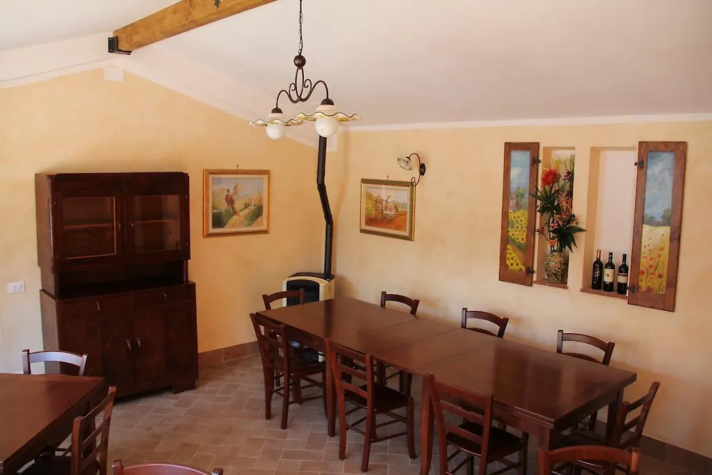Alojamento de Turismo Rural Agriturismo Le Paicciole CastellʼAzzara