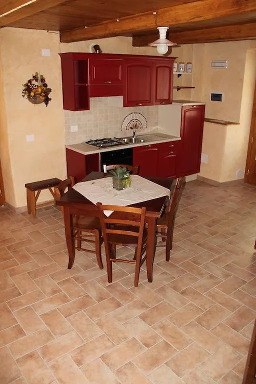 Alojamento de Turismo Rural Agriturismo Le Paicciole CastellʼAzzara